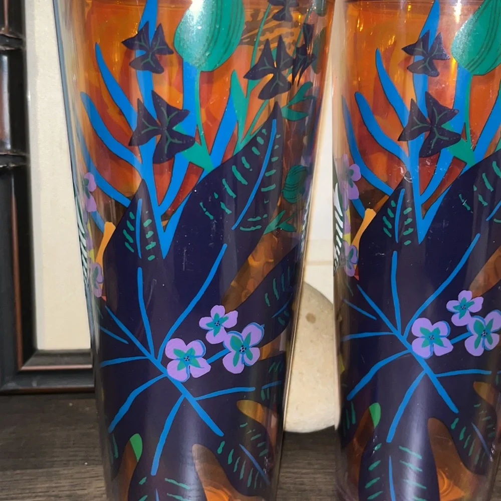 Starbucks Spring RARE 2022 Venti Orange Floral Tropical Cold 24 oz Tumbler NWT